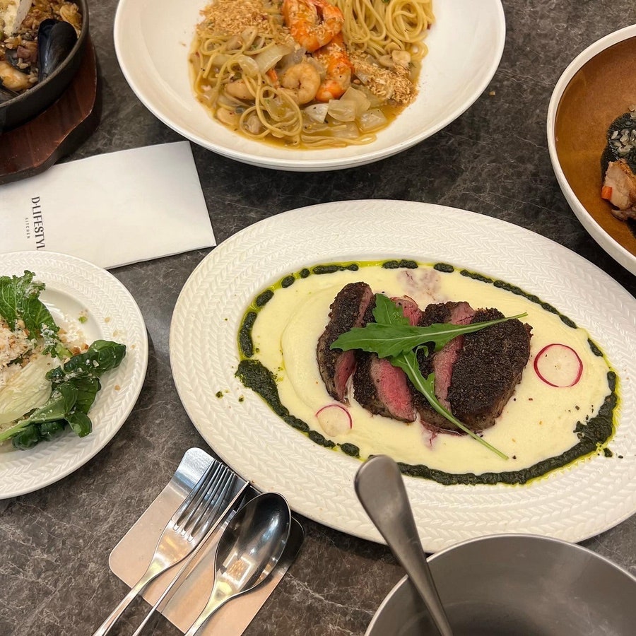 디라이프스타일키친 룸 테이블