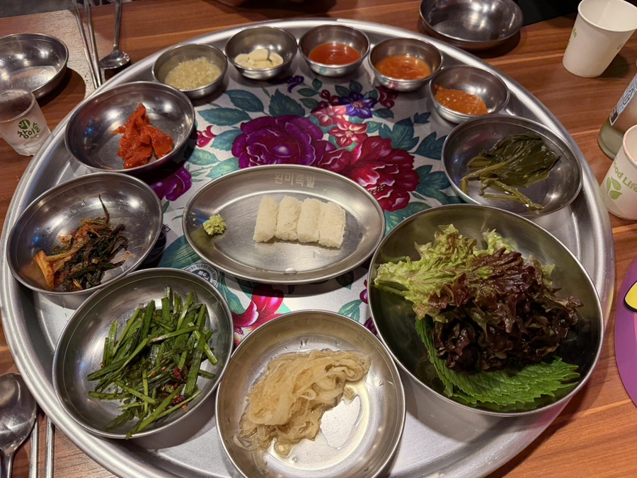 완미족발 제주연동점 남도식 한상족발 전체 차림