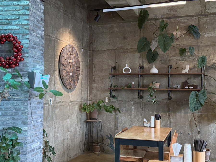 오전열한시 메뉴판