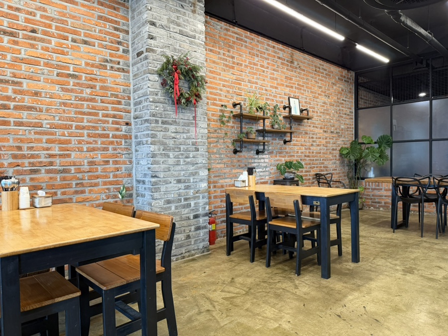 오전열한시 육쌈동치미 동치미국수와 수육