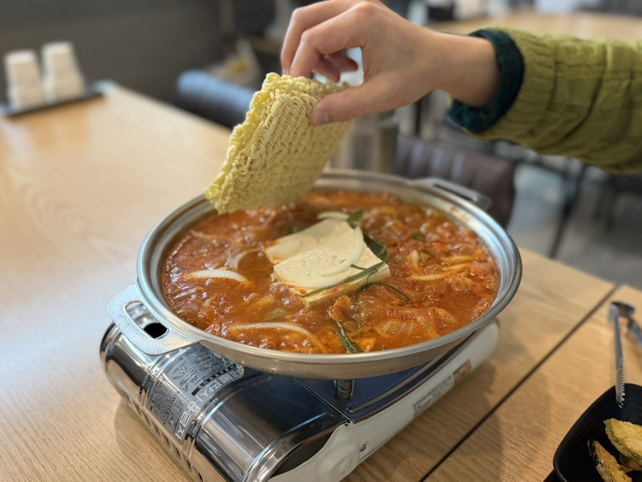 연문길 제주공항본점 음식 클로즈업