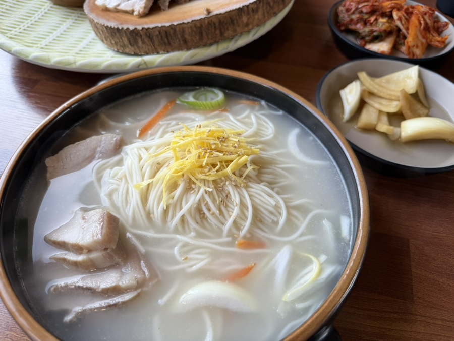 안덕 동백국수 서귀포점 음식 클로즈업