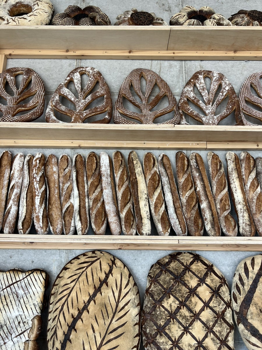 북성로42 빵 포장