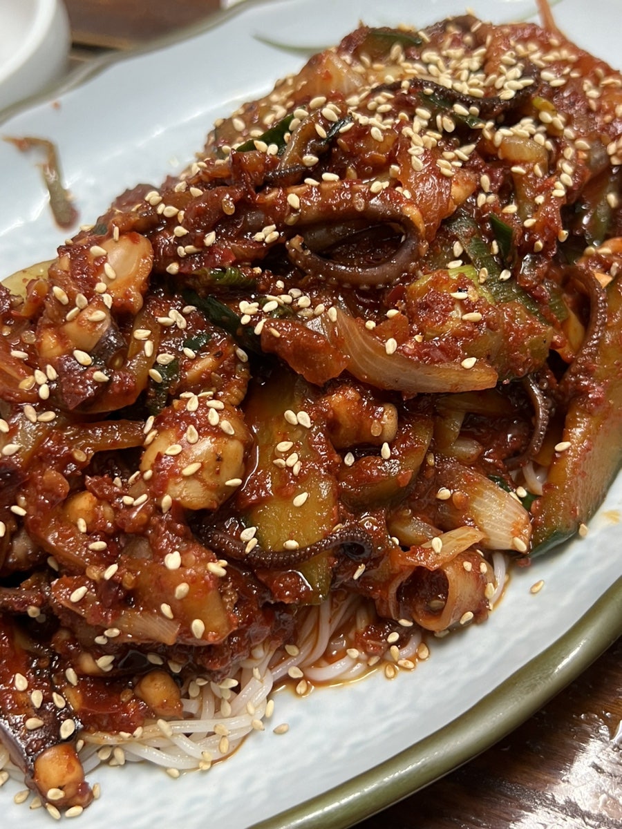 시골길 낙지볶음 클로즈업