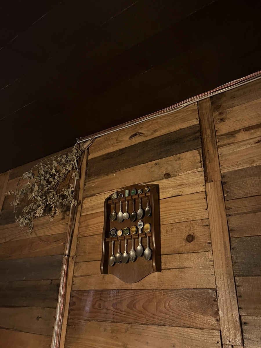 카페 덤불 무드 공간